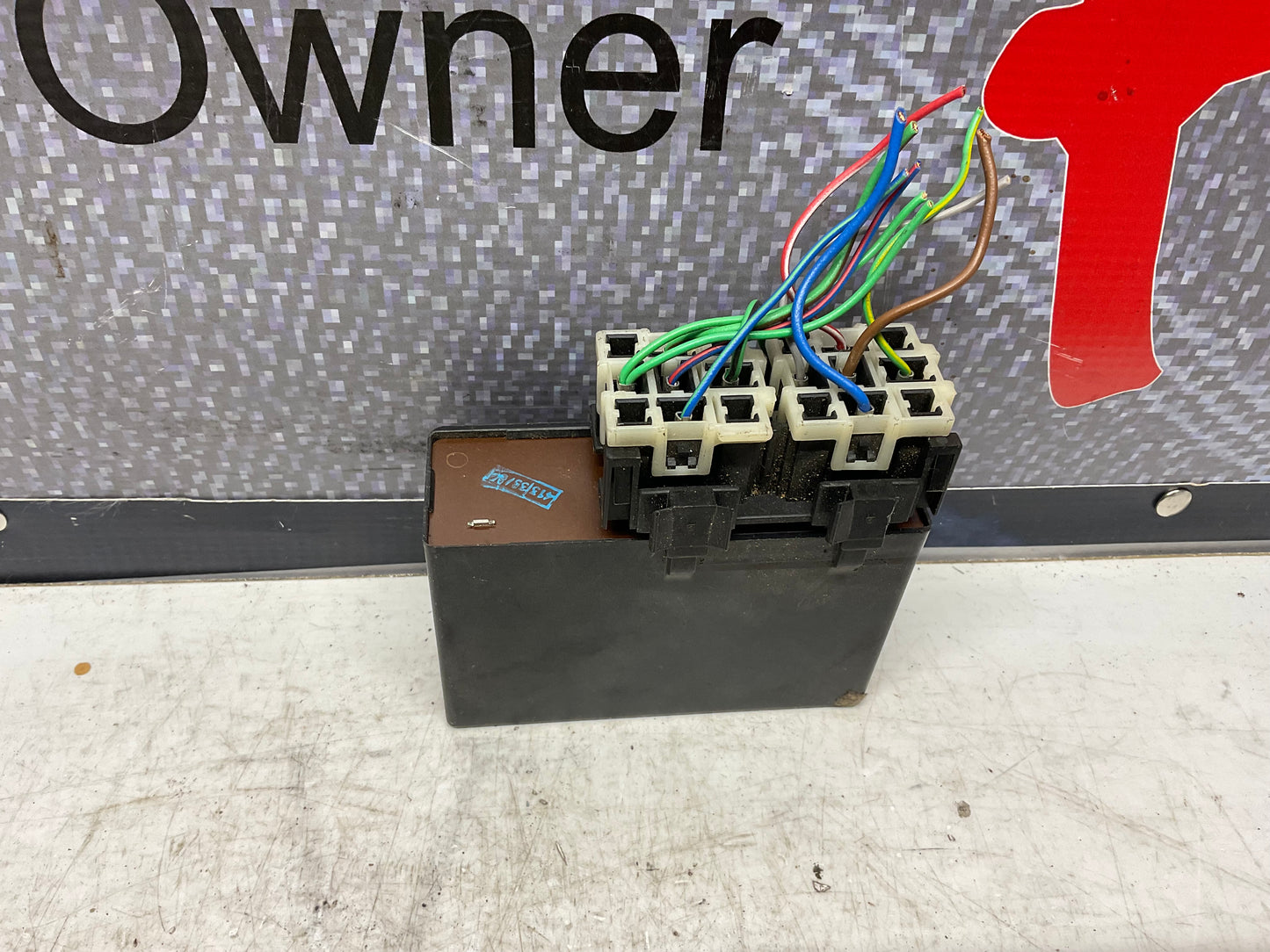 Idle Control Stabilizer Relay 443907393P C3
