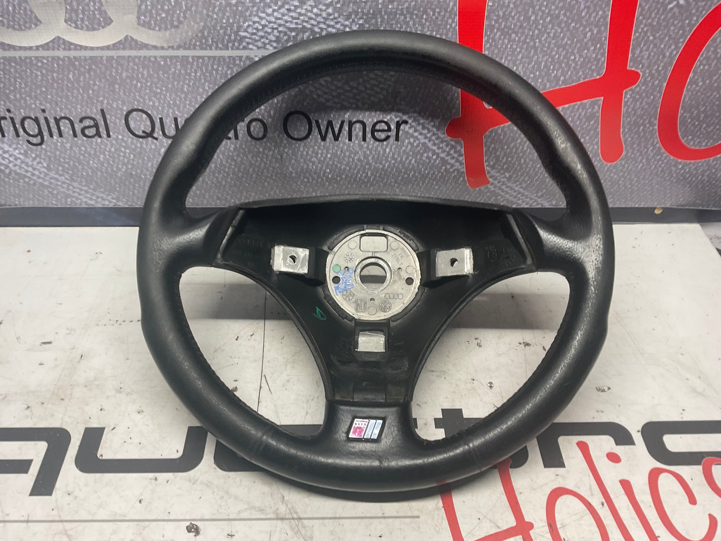 Leather Steering Wheel  4B0419091E  C4  UrS4