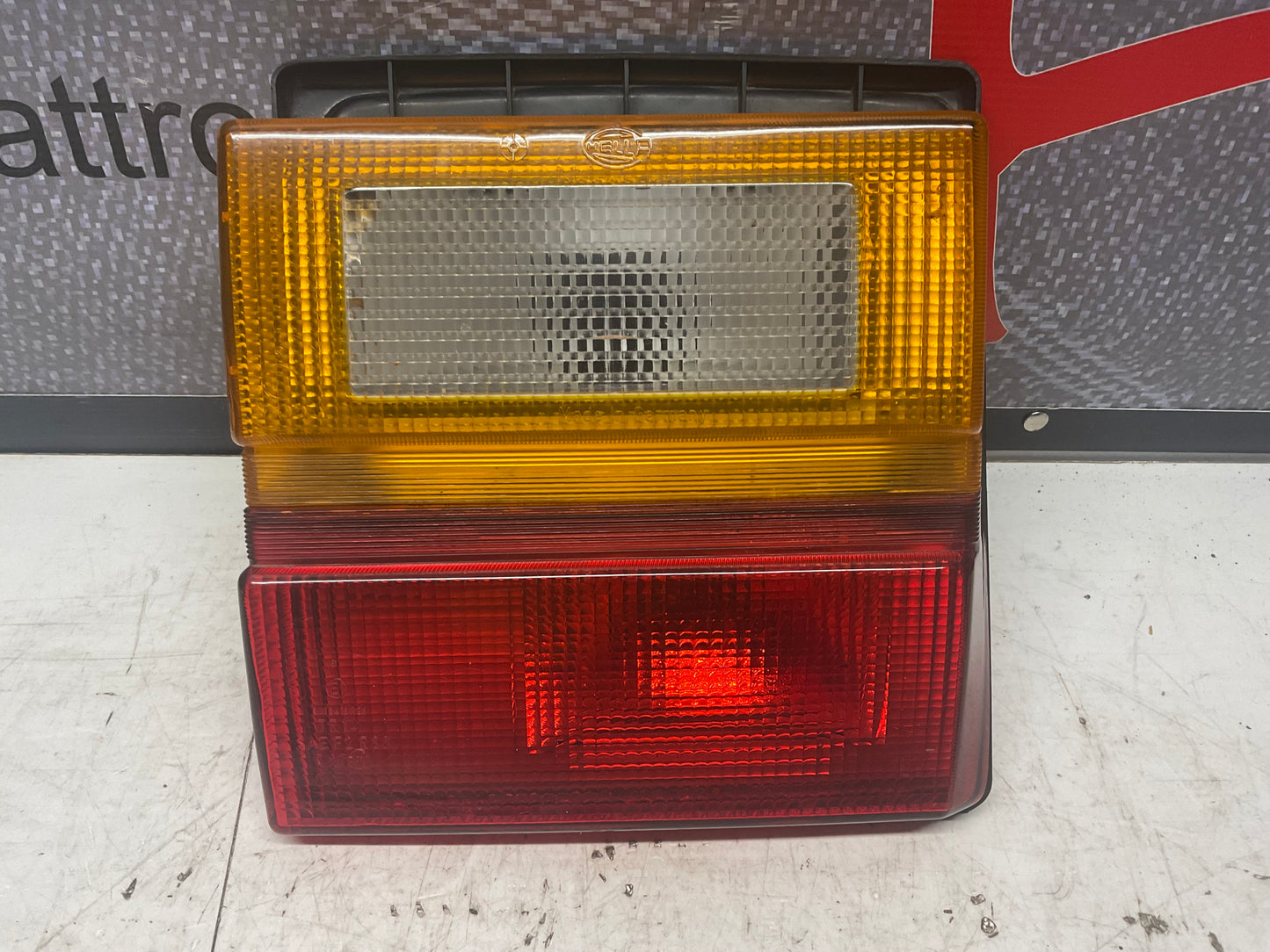 Driver Center Taillight Left 443945225A  C3