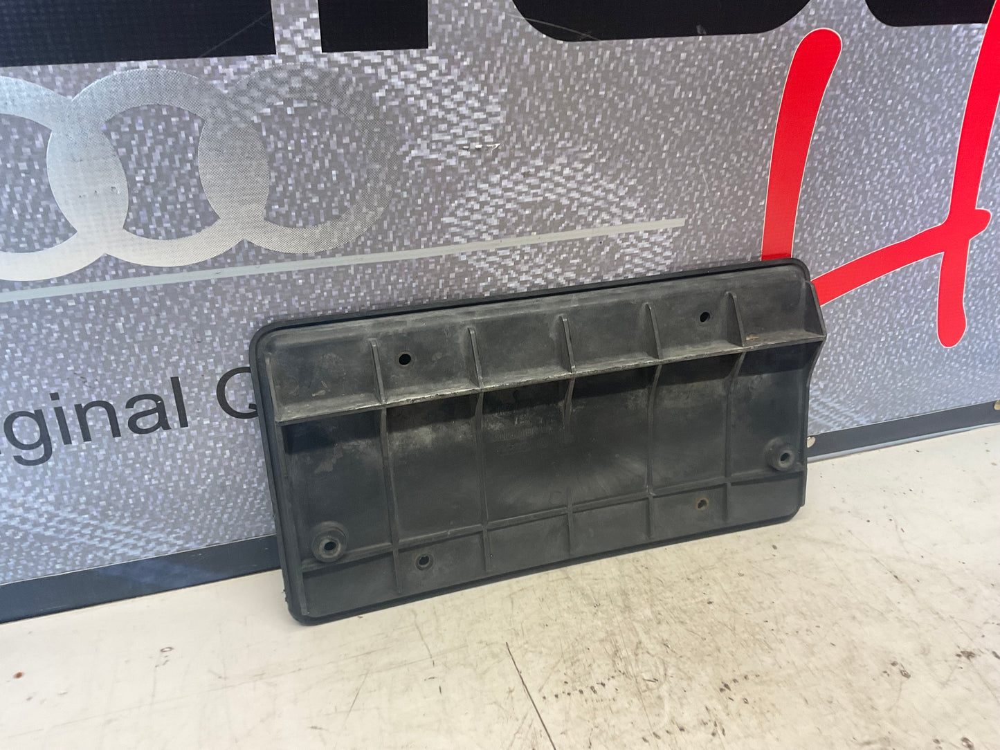 Front License Plate Holder 811807287  B2