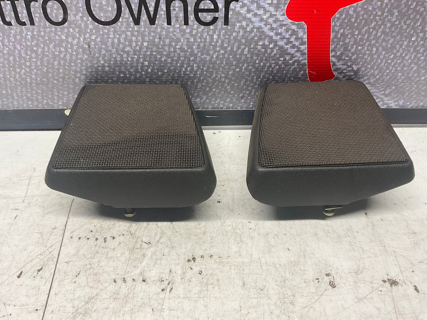 Dash Speaker Set Early Brown  855035399 855035400  B2