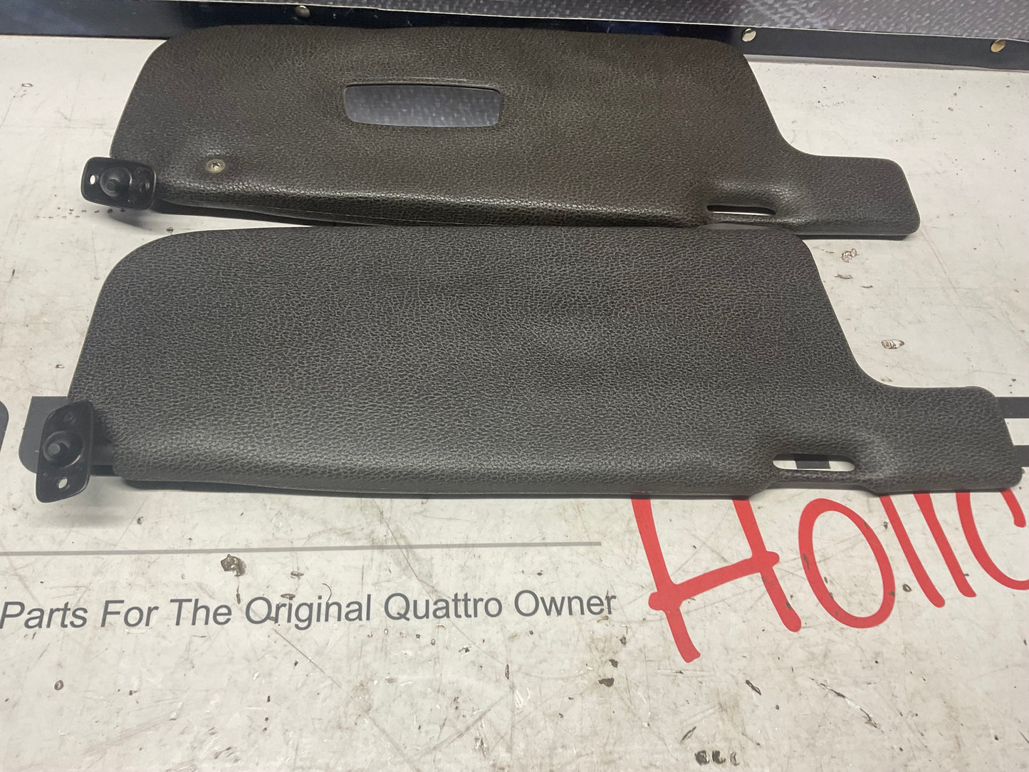 Sun Visor Set Brown 813857551 - 813857552  B2