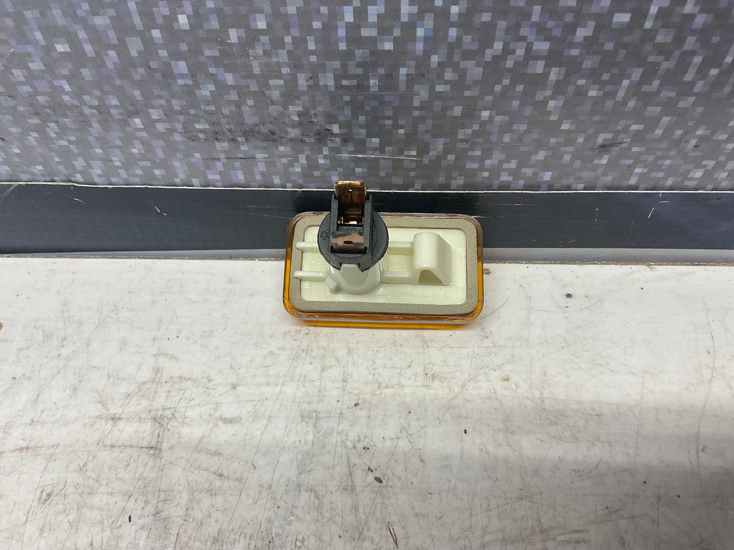 Front Side Marker Lens NOS 811953059 Hella  B2  SAE278