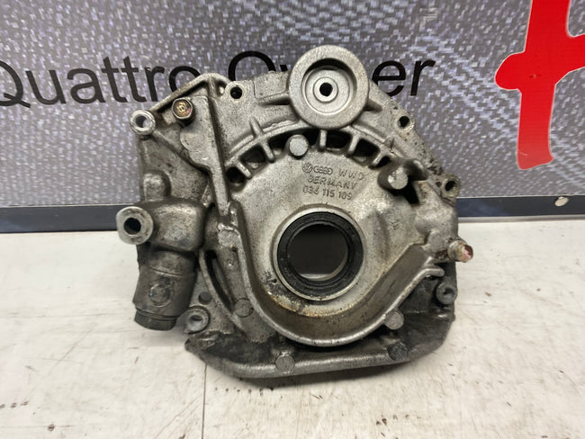 Engine Oil Pump 034115109  5 cylinder 10V