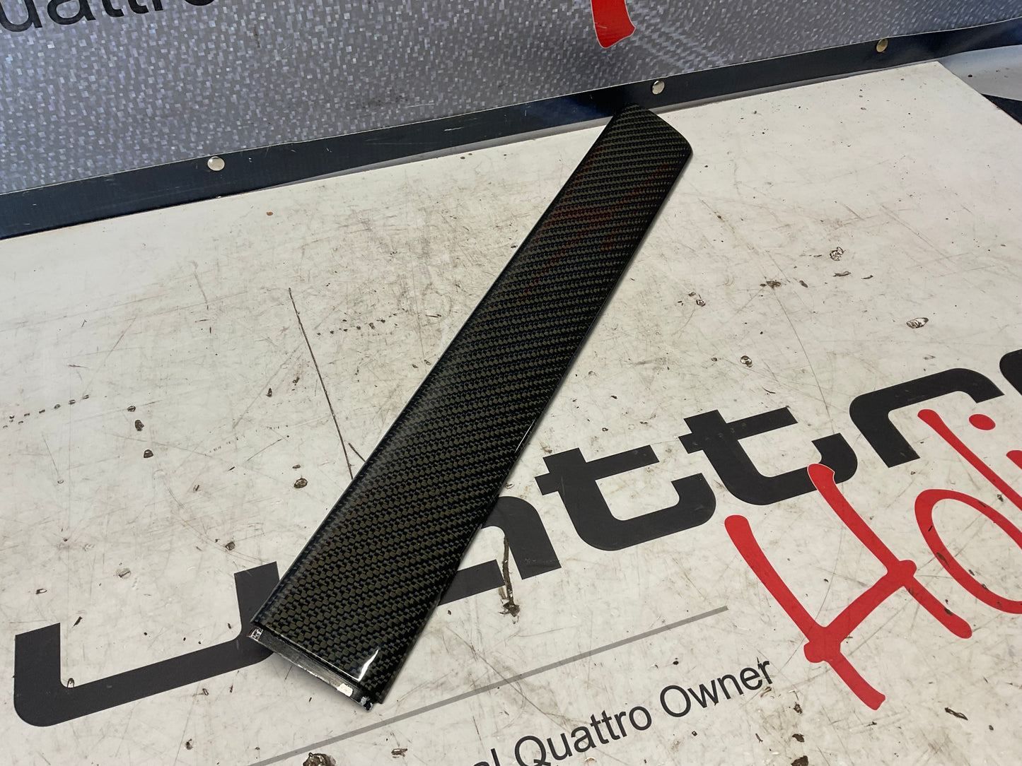 Passenger Rear Door Panel Carbon Fiber Trim Right  4A0867420  C4  UrS4
