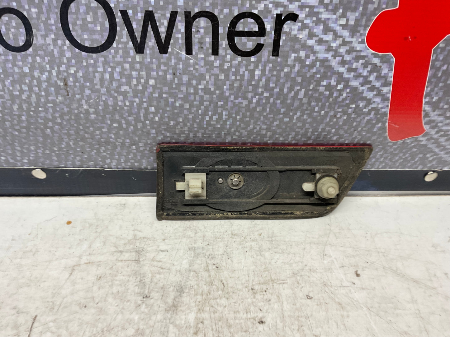 Driver Fender Arch Trim Moulding Left  4A0853971  C4  UrS4