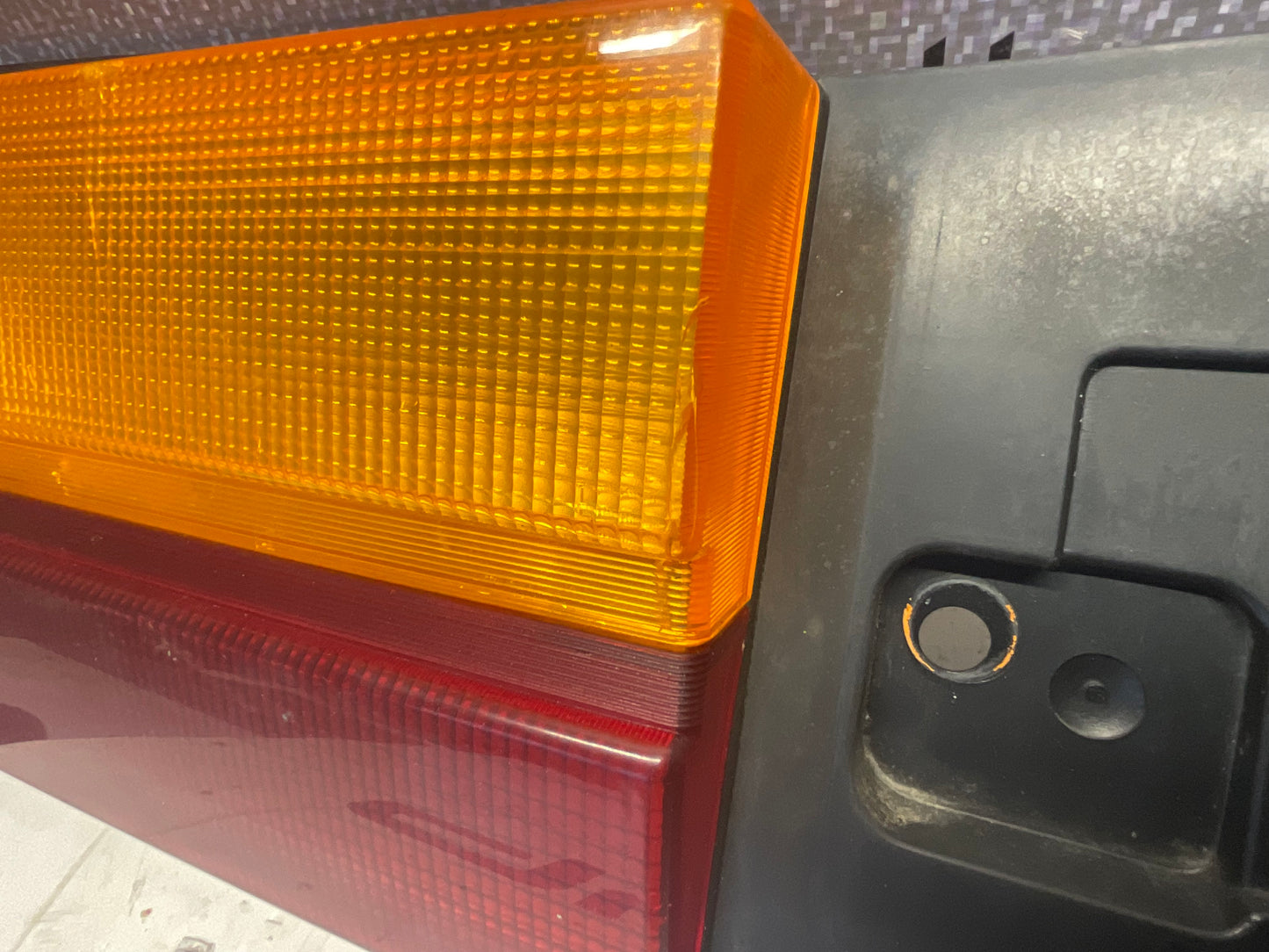Rear Center Light Panel 447945695D C3