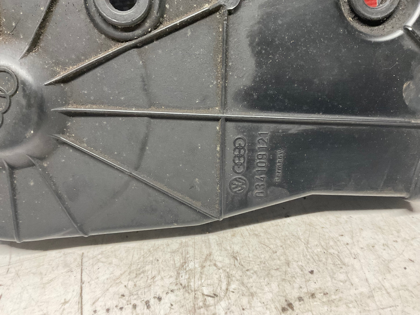 Timing Belt Cover 034109121  B3  C3  20V