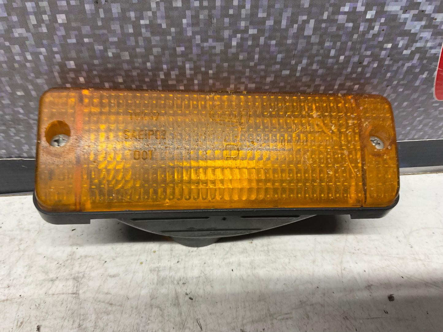 Passenger Front Bumper Turn Signal Lens Right 443953050F Hella B2