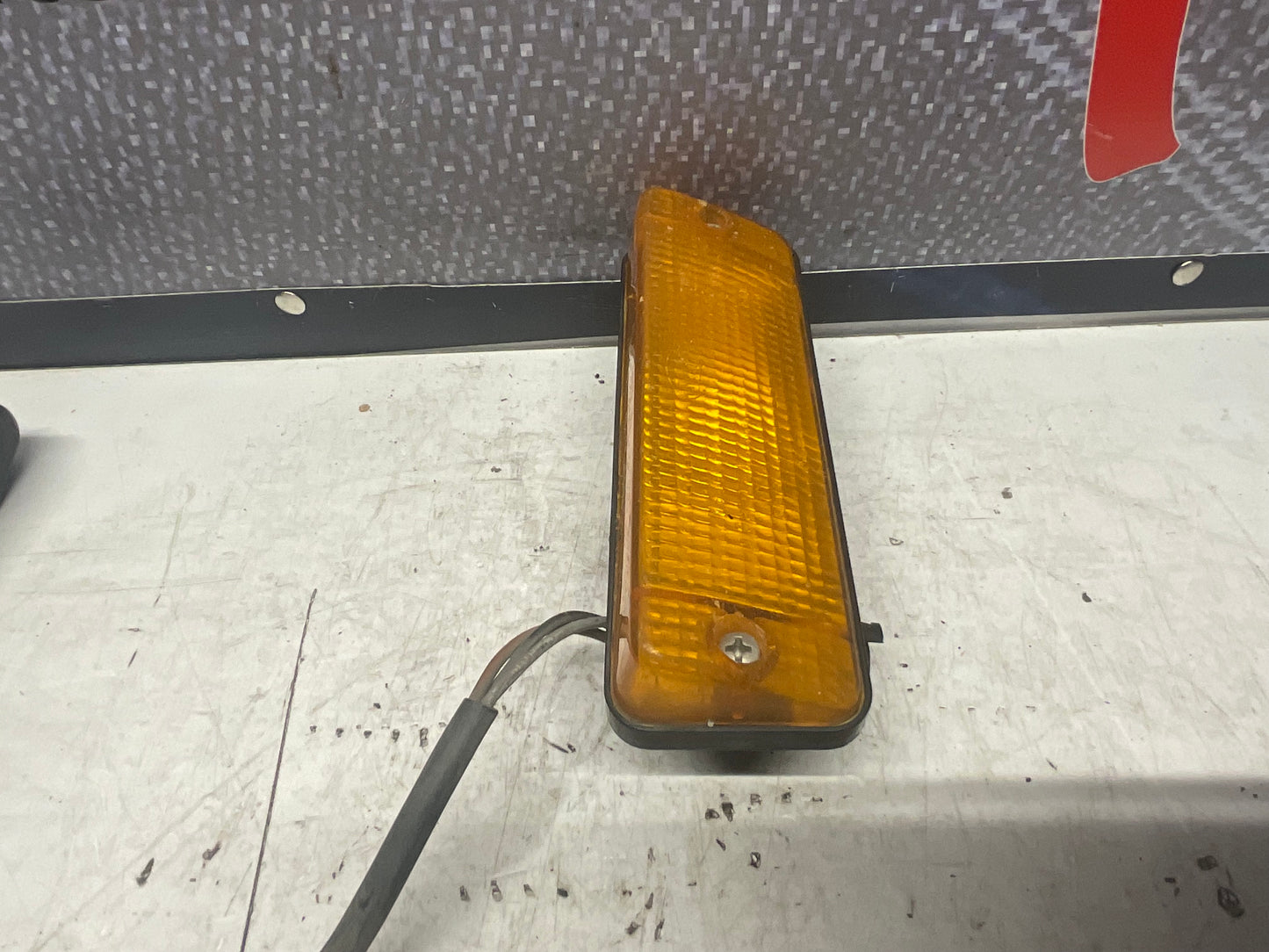 Front Bumper Turn Signal Lens Left 4439530049F  Hella B2