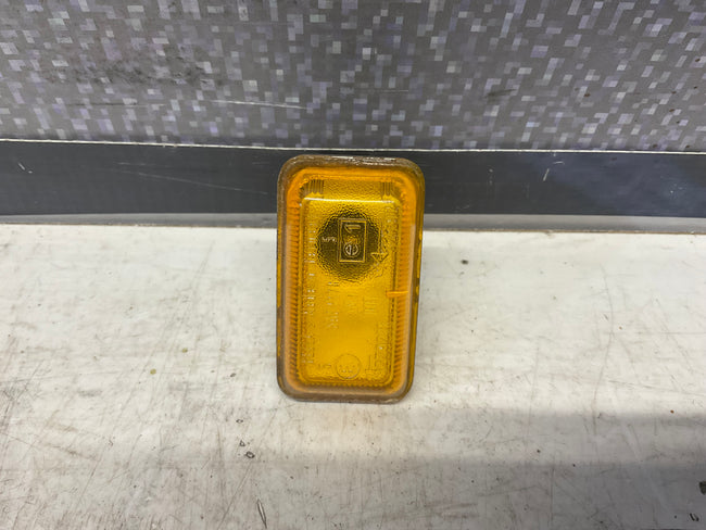 Front Side Marker Lens 811953059 Hella  B2  SAE278