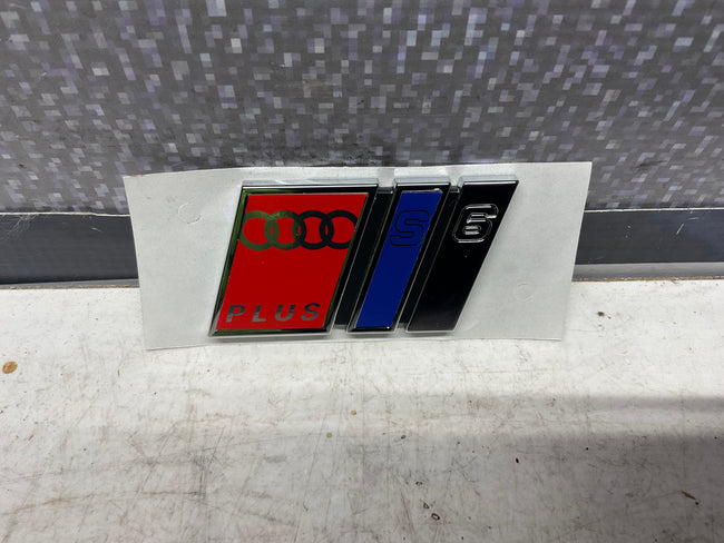 Trunk Lid Badge  NOS  4A9853735C  C4  UrS6 Plus