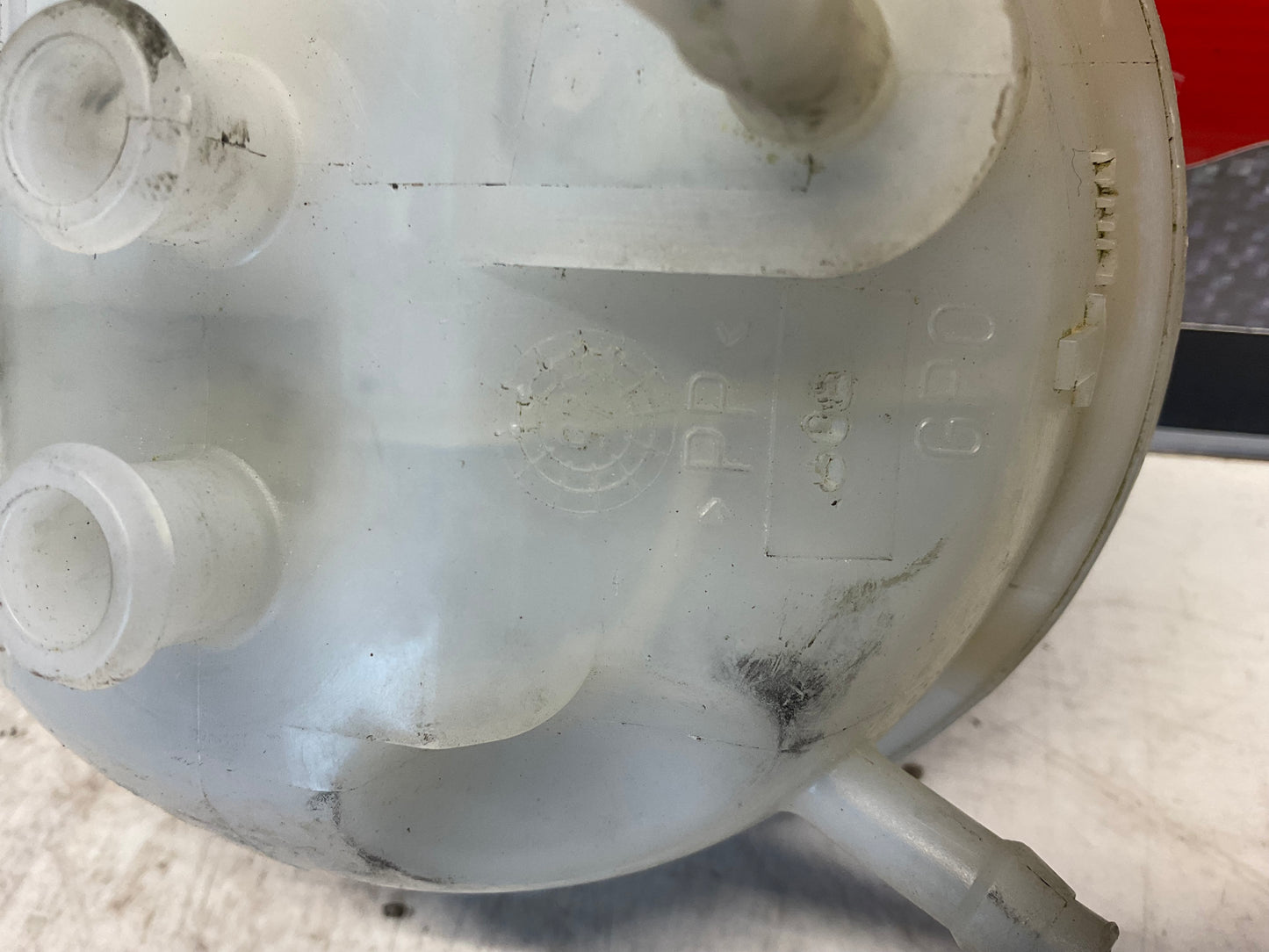 Brake Master Cylinder Reservoir 8G0611301  B4  C4