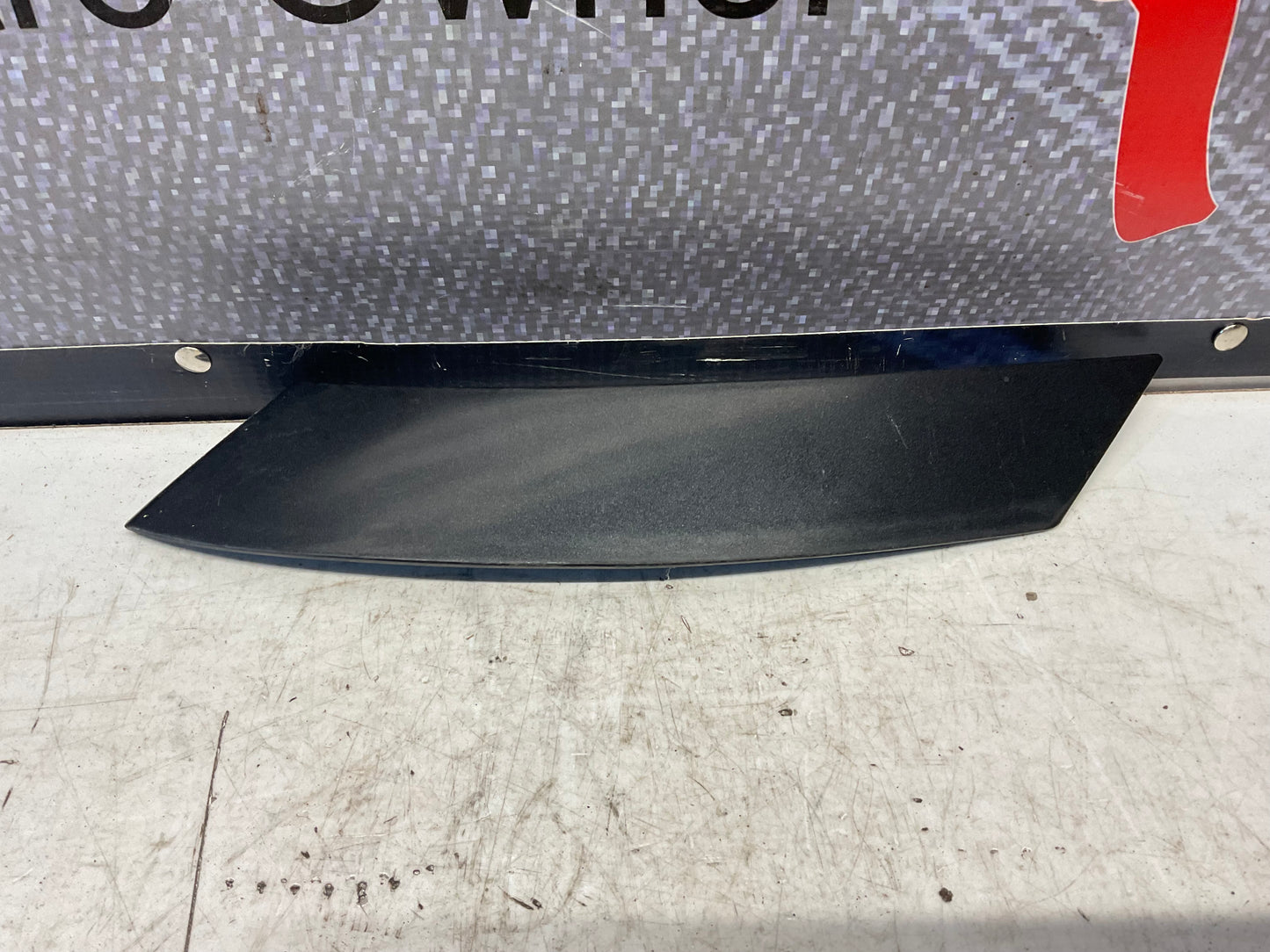 C Pillar Outside Trim Right 441853216  D1