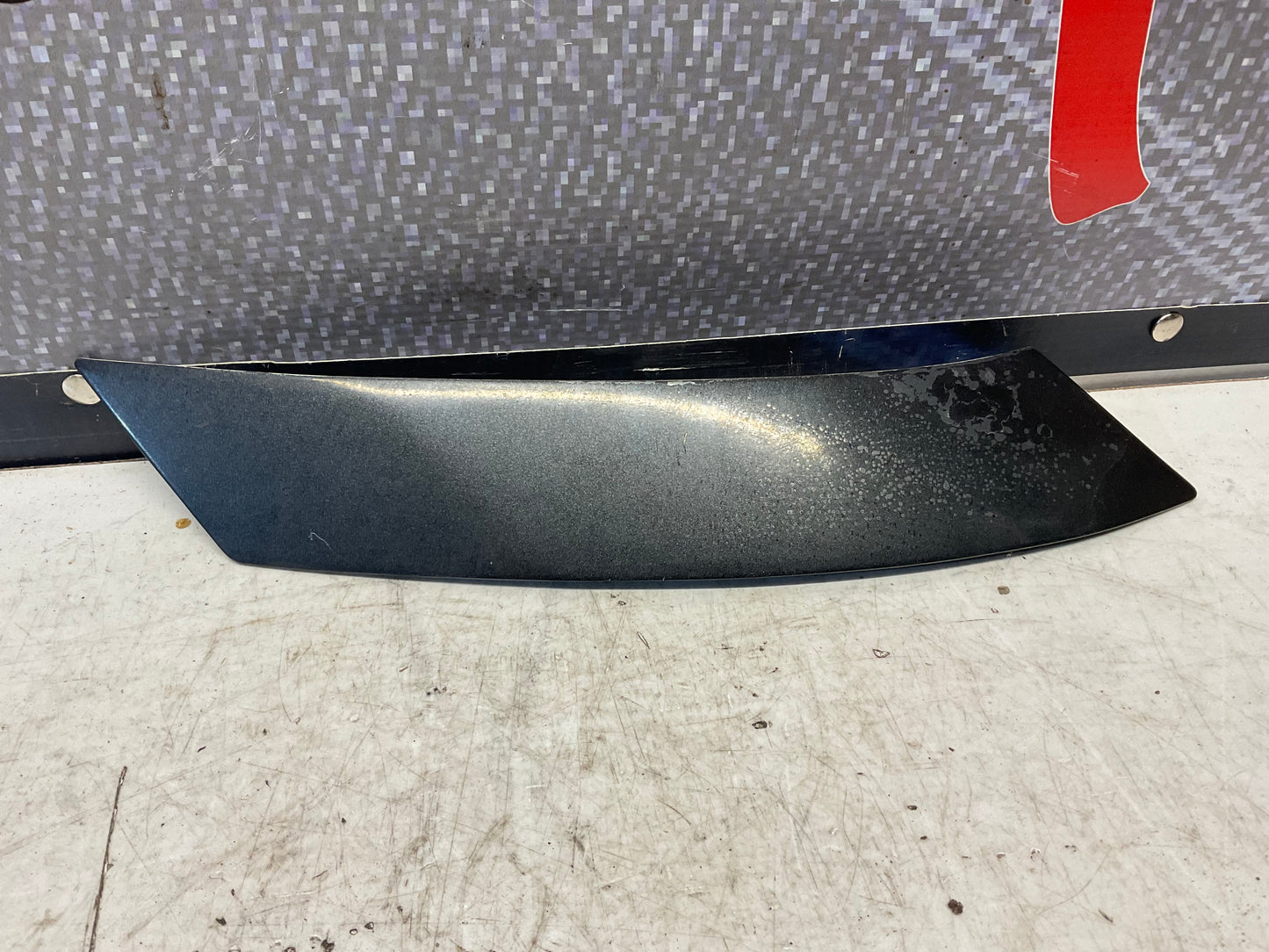 C Pillar Outside Trim Left 441853215  D1