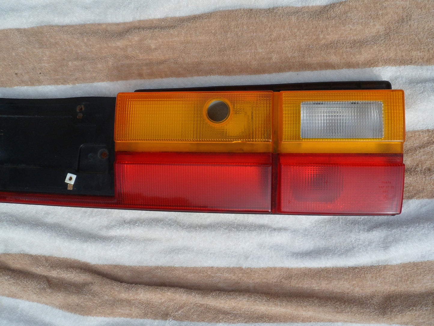 Rear Center Light Panel 447945695N