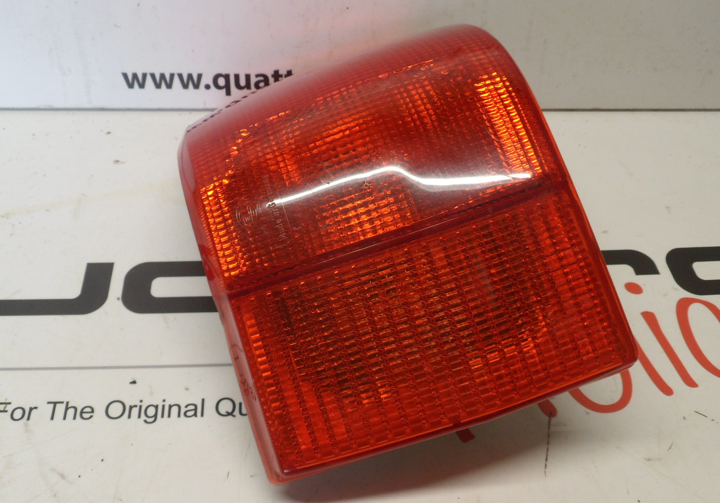 Passenger Tail Light 893945096A