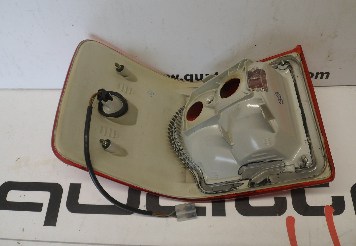 Passenger Tail Light 893945096A