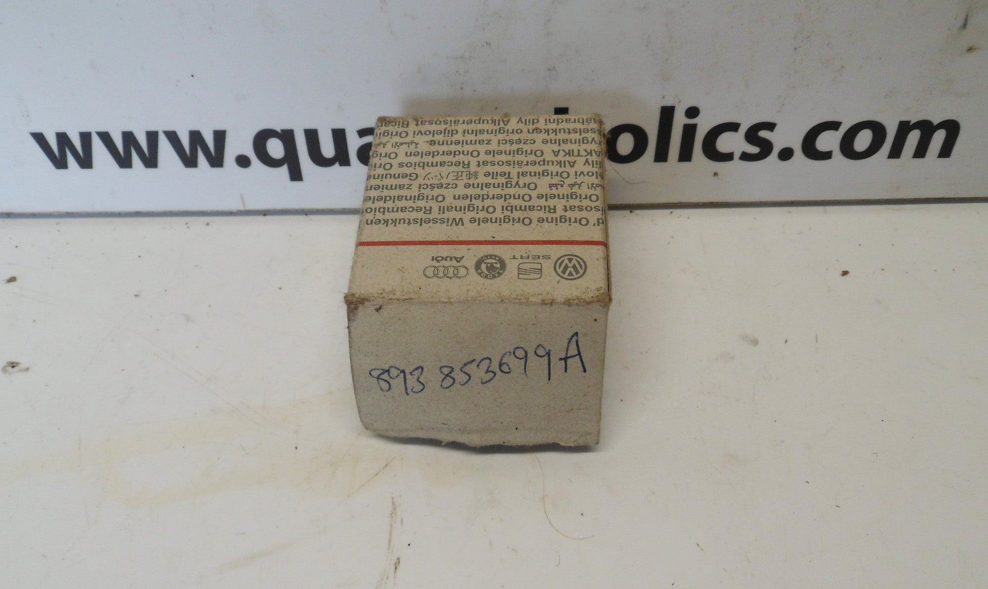 Rear Lower Bumper Trim 893853699A NOS – Quattroholics