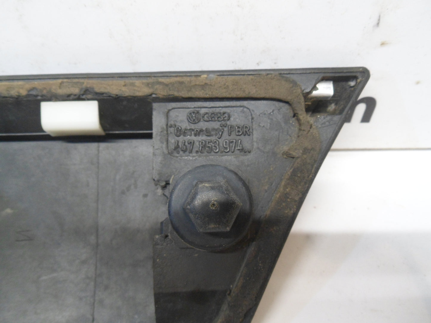 Driver Fender Trim 447853974