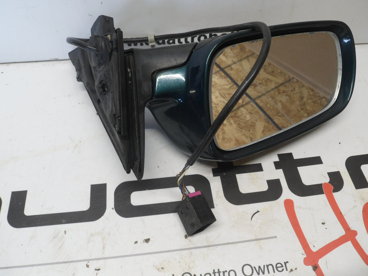 Driver Power Mirror 4A1858531