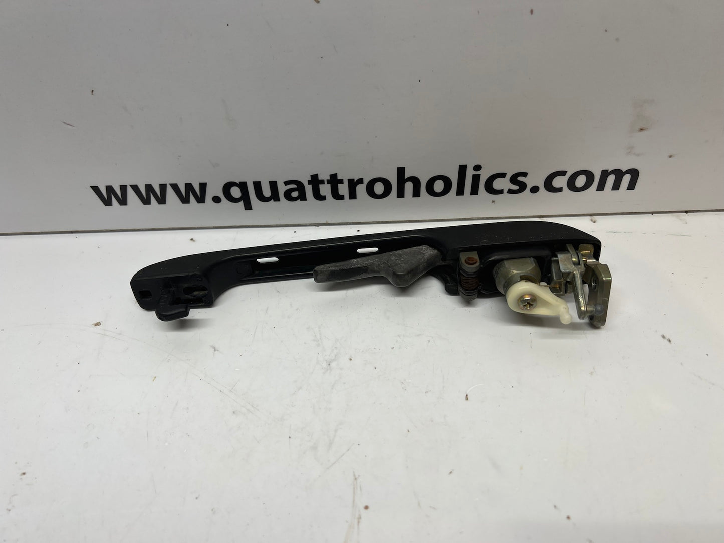 Door Handle Drivers Front 443839205B