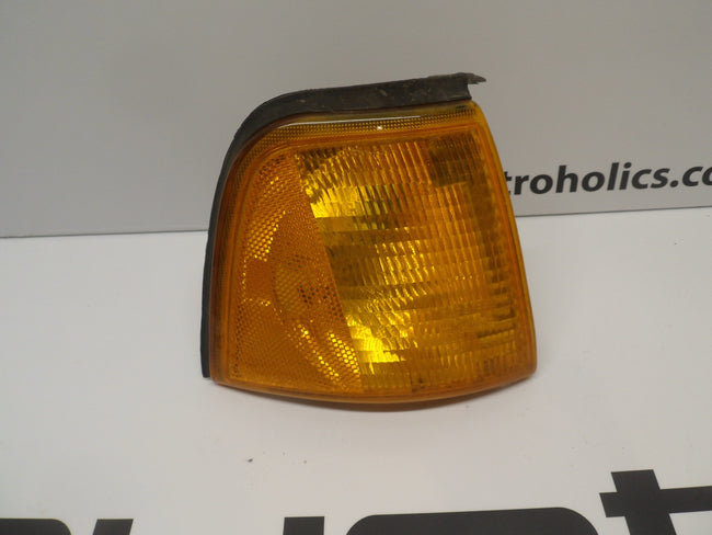 Passenger Front Corner Marker 1305230046