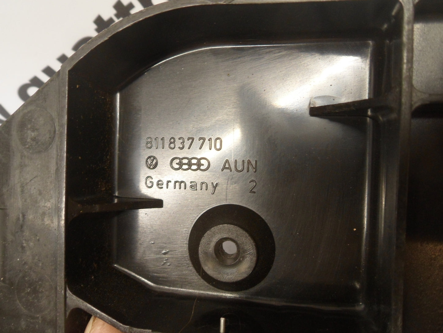 Passenger Inside Door Handle 811837710