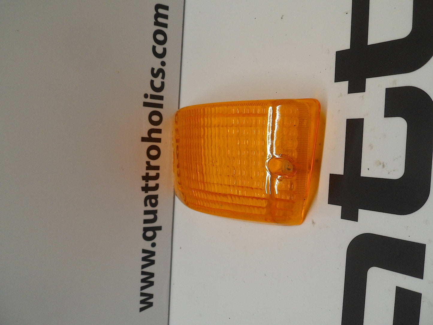 Driver Turn Signal Lens 437953049 Hella