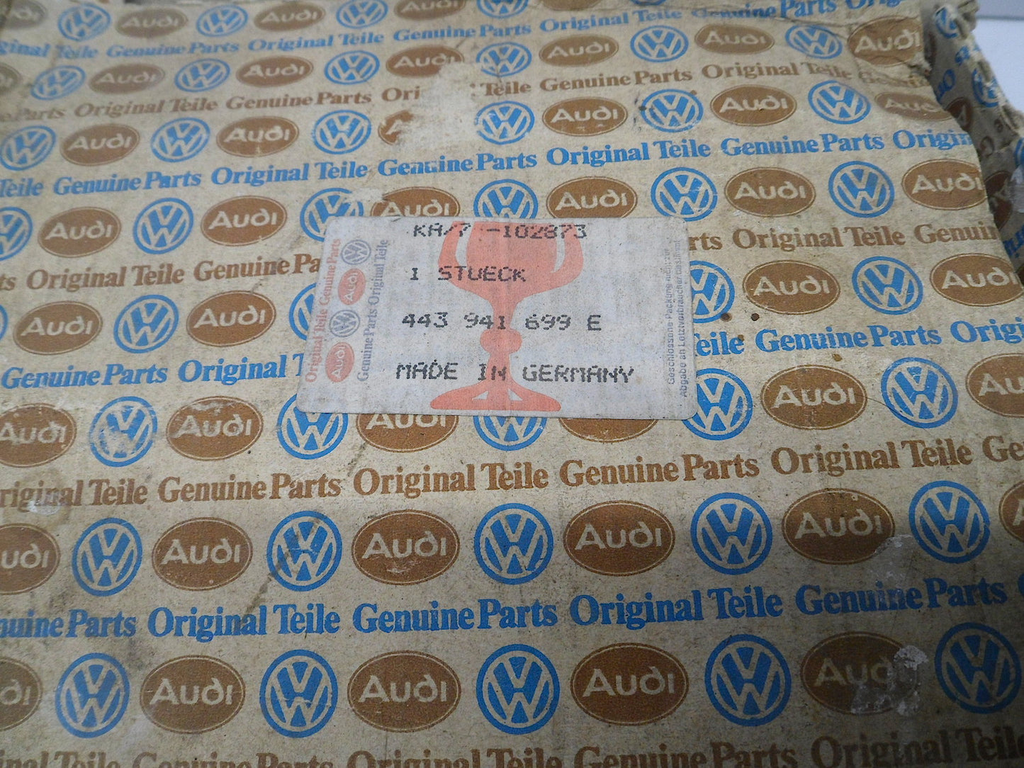 Fog Light 443941699E NOS