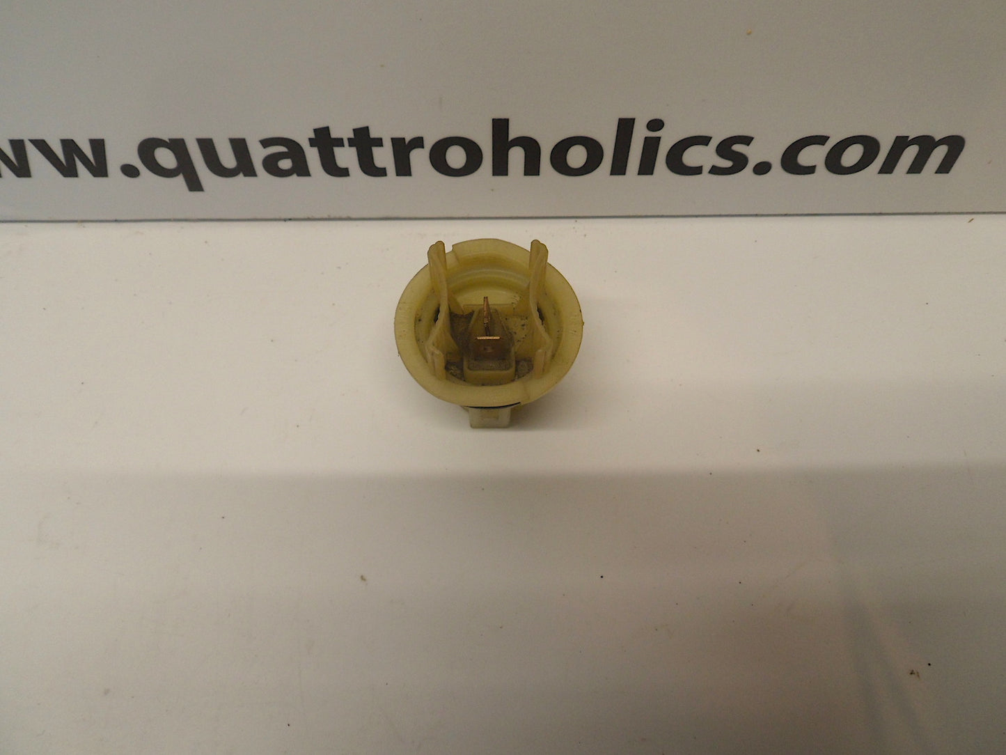 Front Marker Bulb Holder  R19/5 Hella