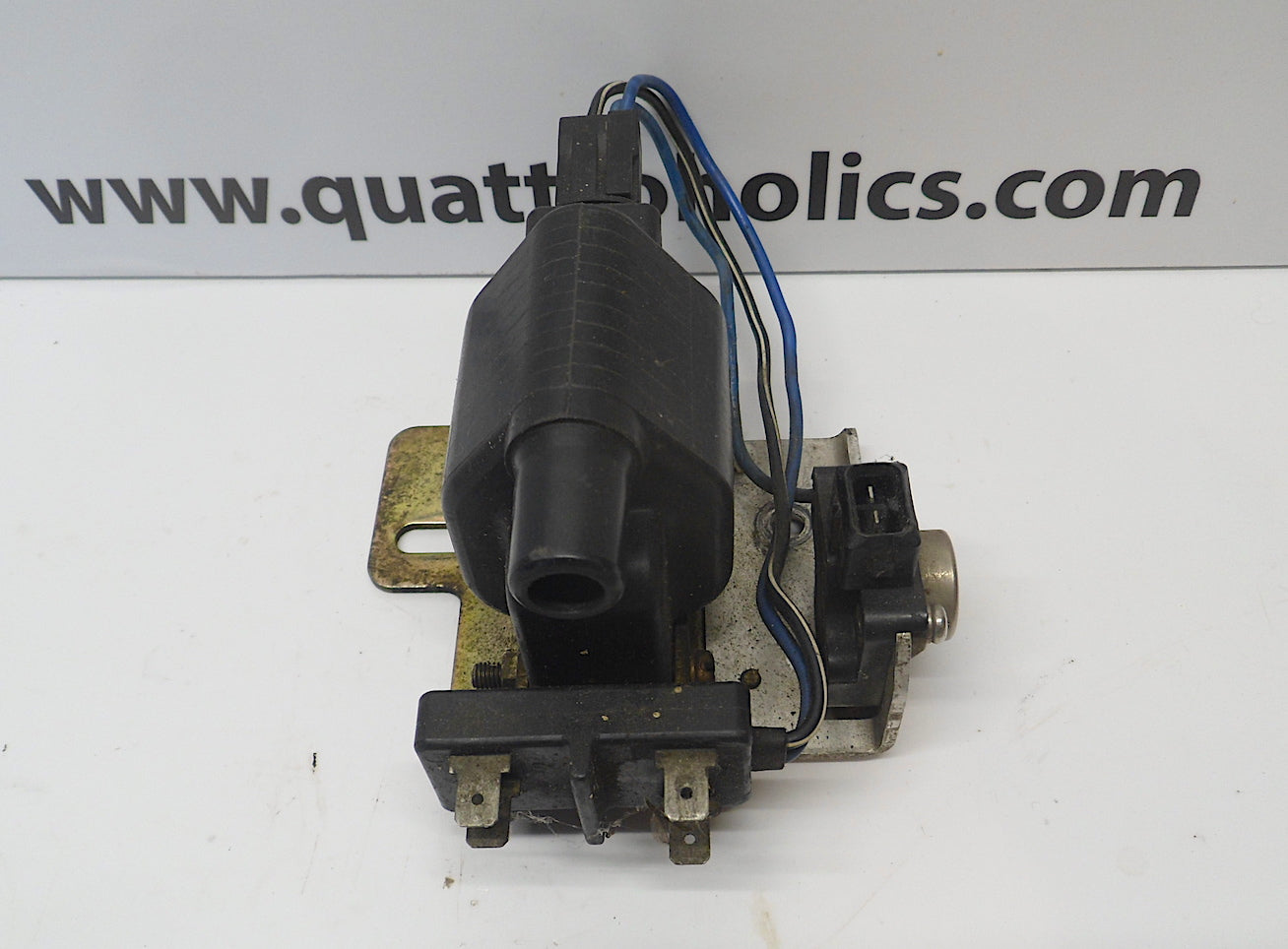 Ignition Coil 443905105A
