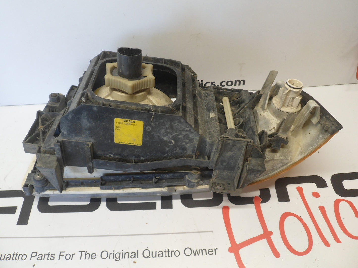Passenger Headlight Complete 1307022087