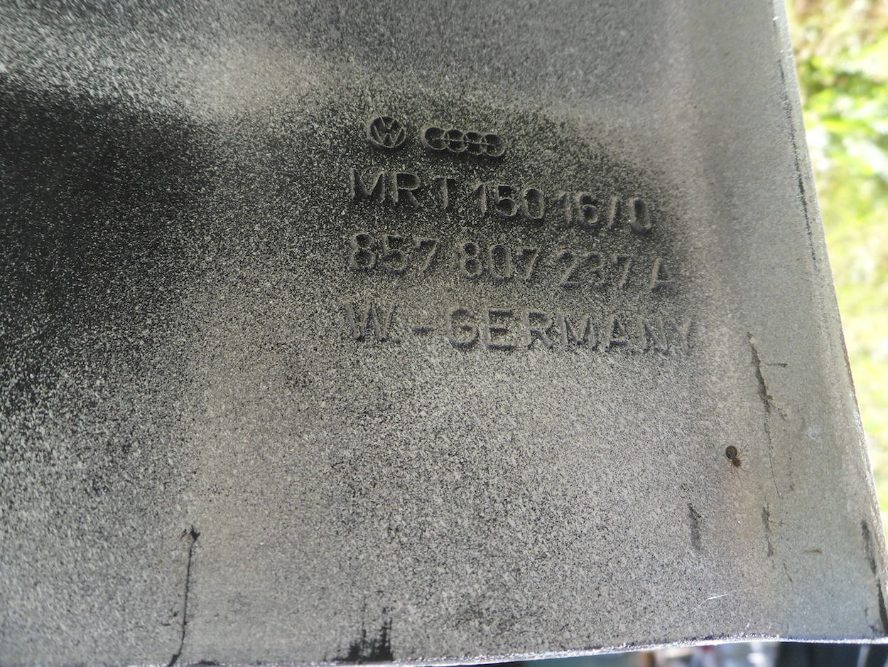 Front Bumper 857807237A  URQ