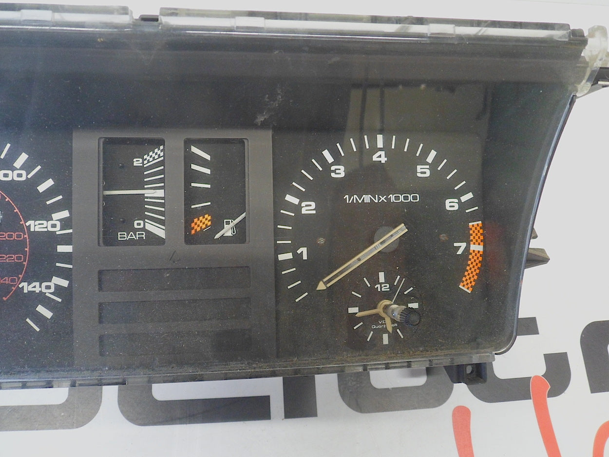 Speedometer Cluster URQ 857919038