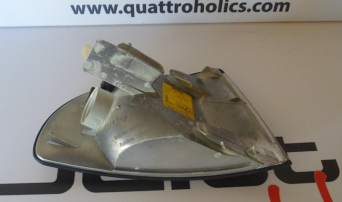 Left Front Corner Signal 1315106920 NOS