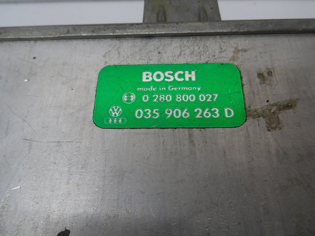 Engine Control Unit 035906263D Bosch