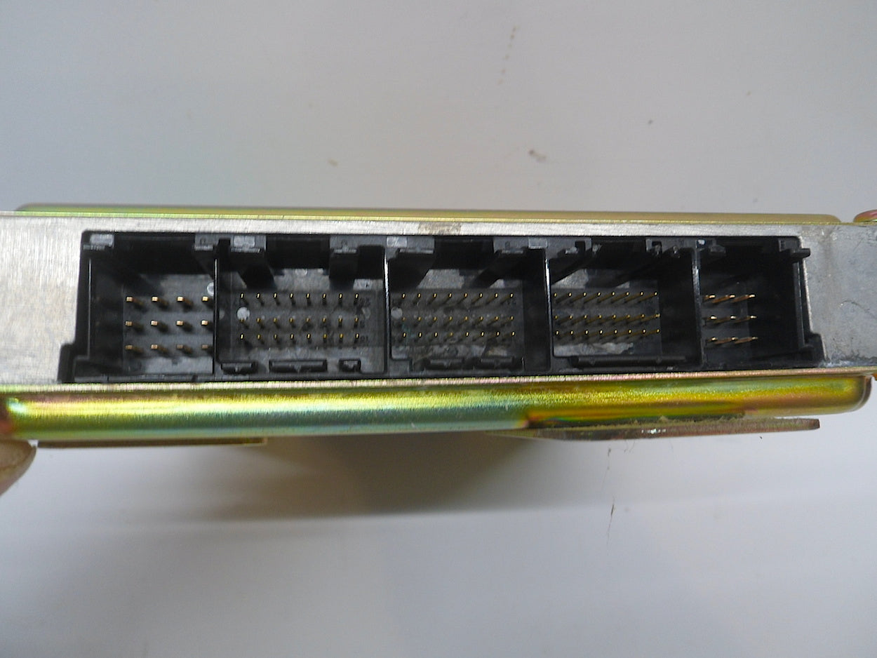 Engine Control Unit 8A0906266D Hitachi C4