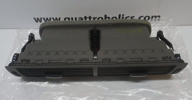 Center Dash Vent 8E0820951H NOS