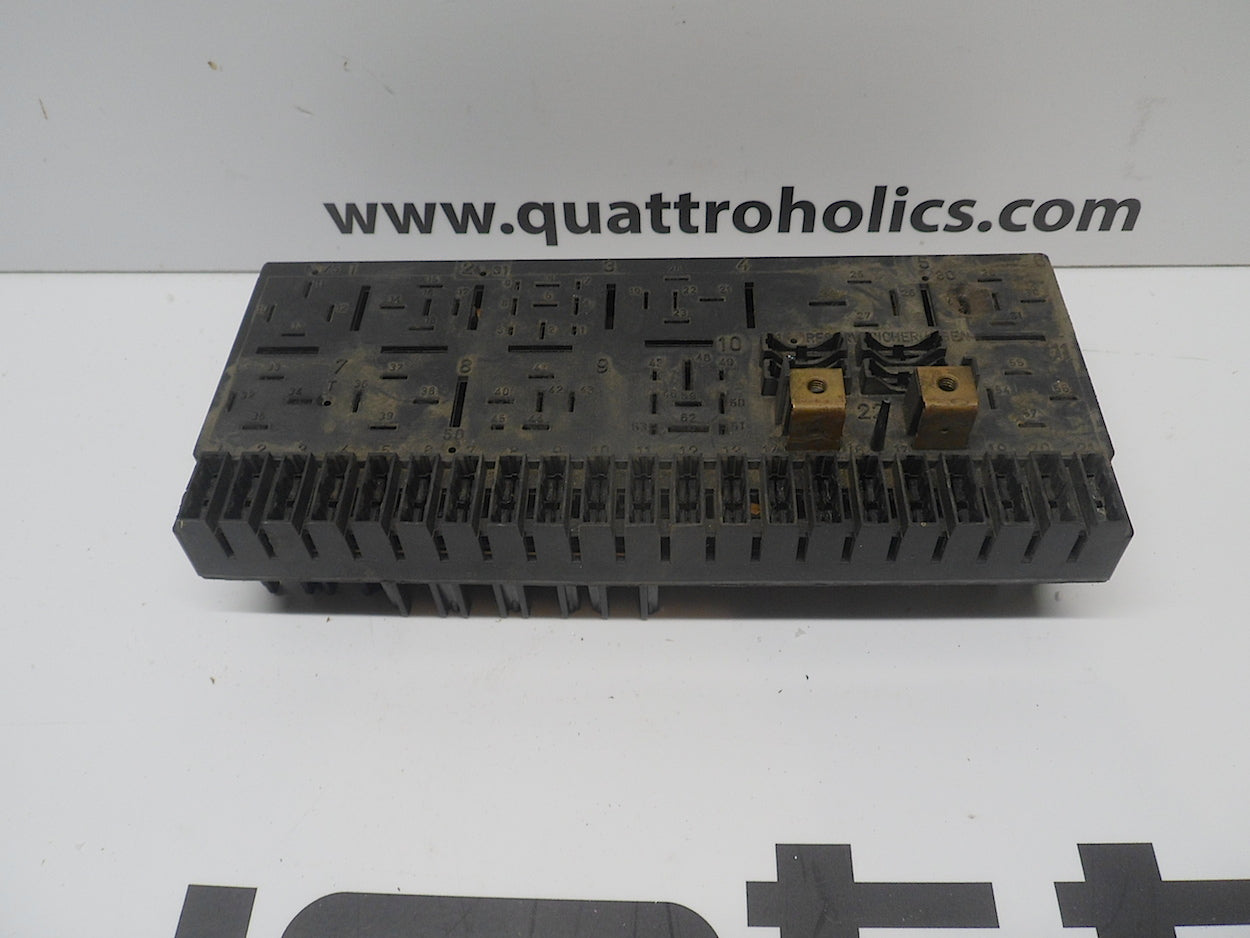 Fuse Block  443941822A B2 B3 B4