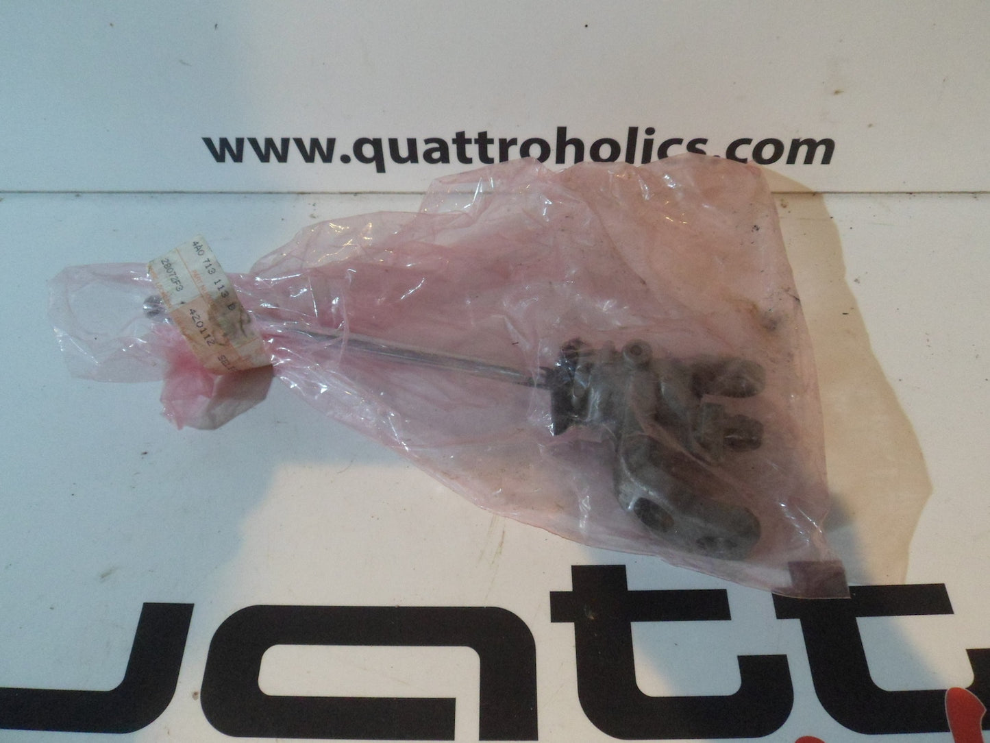 Gear Selector Lever 4A0713113B NOS
